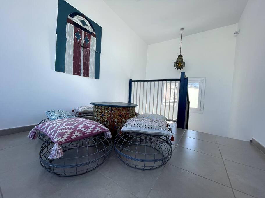 Апартаменты Peaceful 1Br With Shared Terrace At The Nook Гибралтар Экстерьер фото